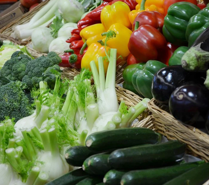 Priener Regional und Bio Markt Gemüsestand