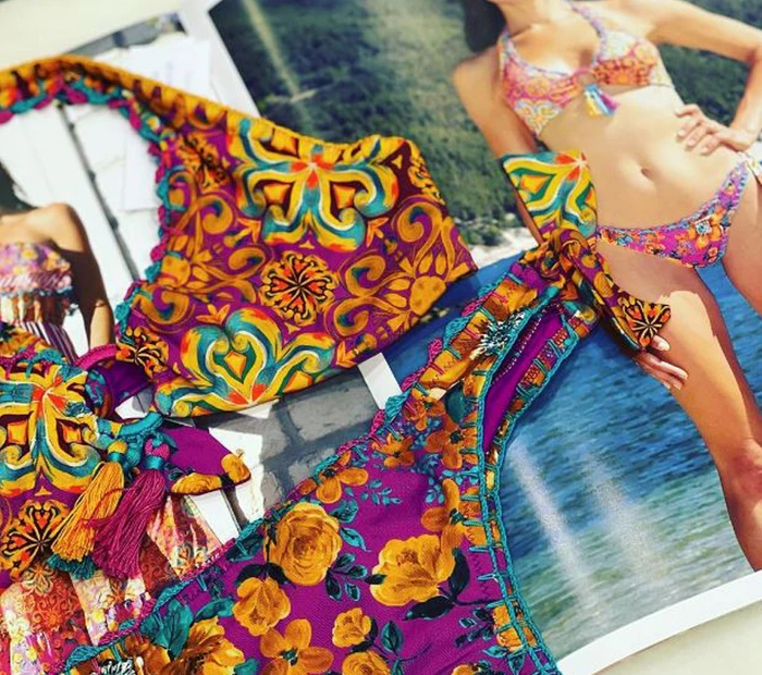 Bunter Bikini von Laetibeachware