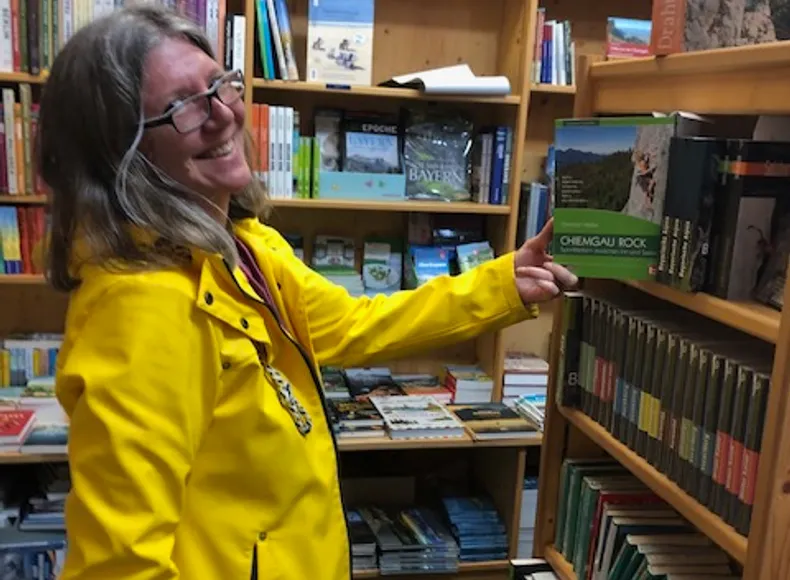 Stefanie Mengedoth Buchhandlung Prien mit Buchvorschlag Chiemgau Rocks